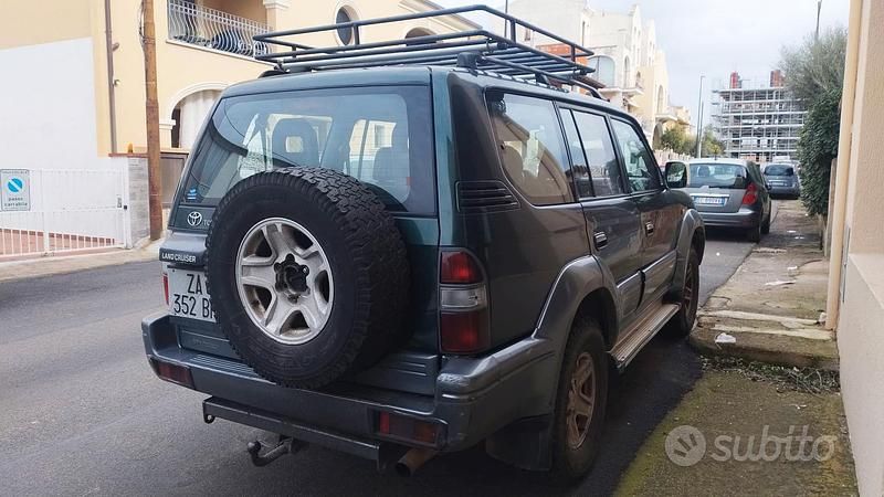 Usata Toyota Land Cruiser 125 CV (91 kW) 1998 Verde SUV