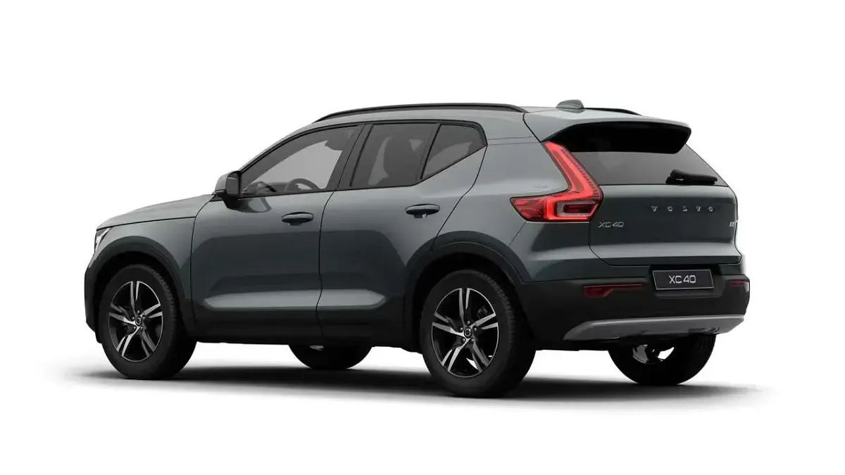 Nuova Volvo XC40 Core 163 CV (119 kW) 2026 Grigio SUV