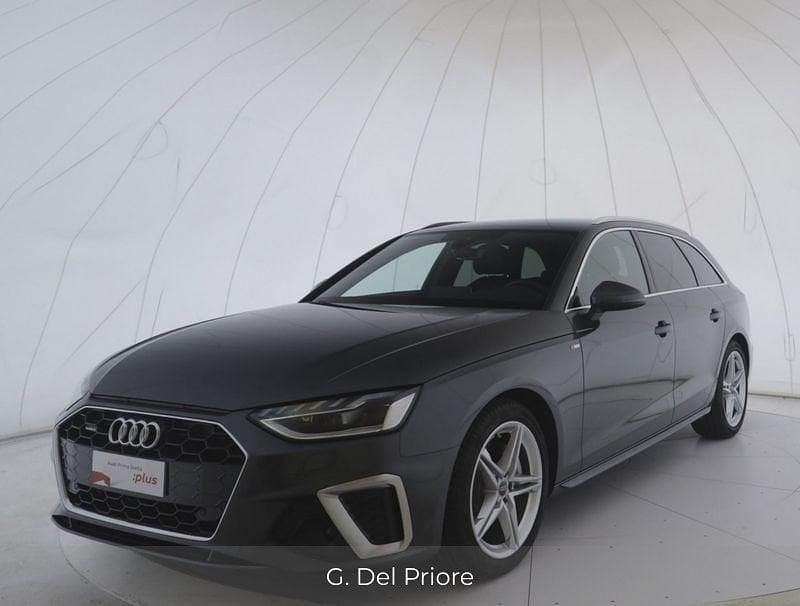 Usata Audi A4 S-Line 204 CV (150 kW) 2024 Grigio daytona perla Station wagon