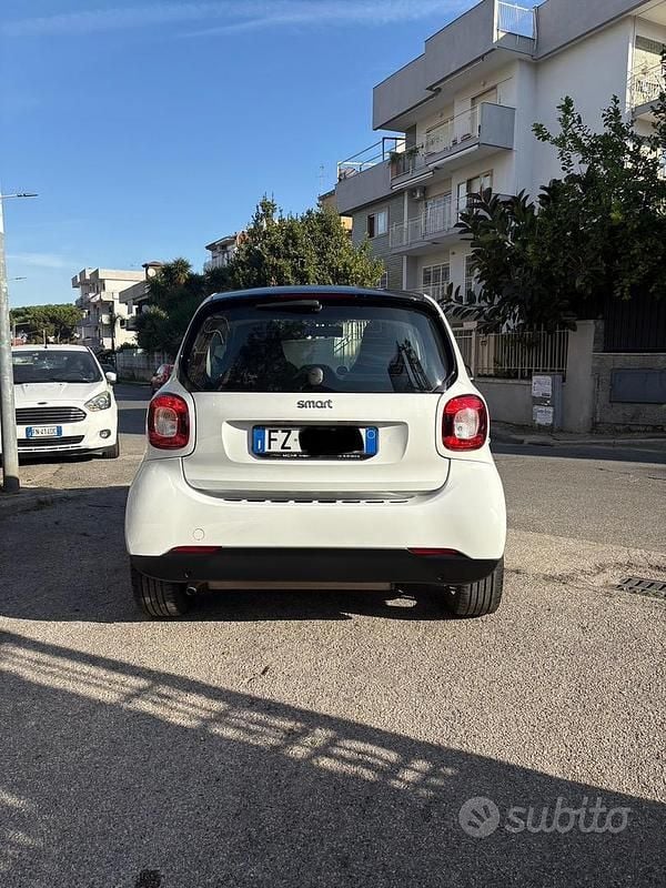 Usata Smart ForTwo Coupé 2016 Utilitaria