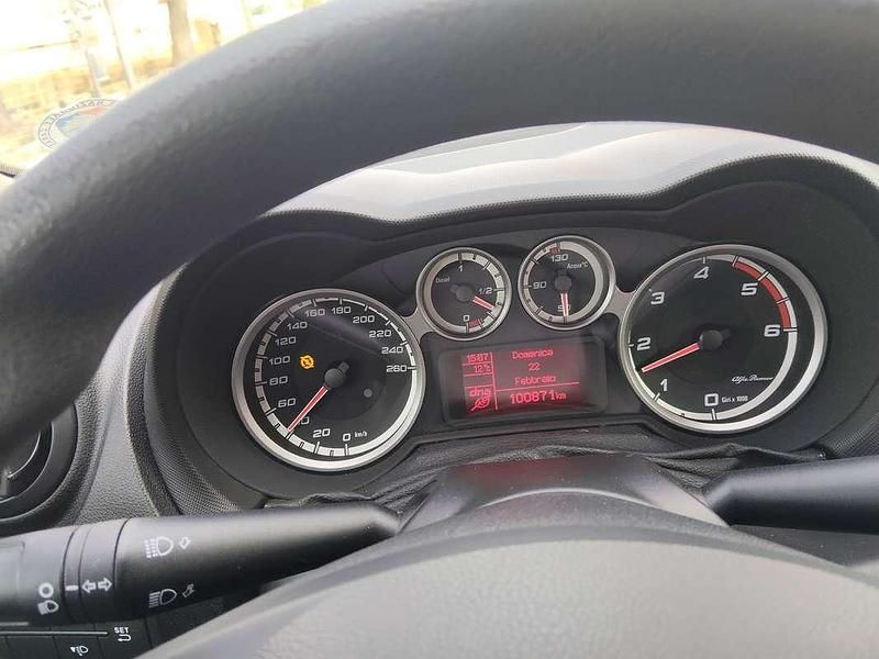 Usata Alfa Romeo MiTo 95 CV (69 kW) 2016 Bianco Utilitaria