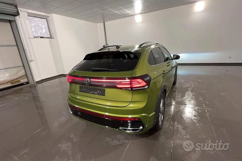 Usata VW Taigo R-line 116 CV (85 kW) 2024 Verde SUV