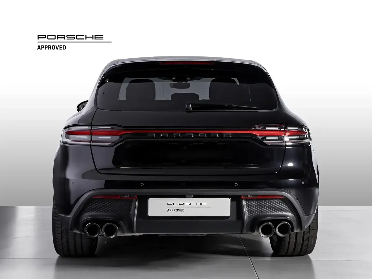 Usata Porsche Macan 265 CV (194 kW) 2024 Nero jet metallizzato SUV