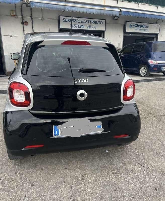 Begagnad Smart ForFour 75 HK (55 kW) 2015 Halvkombi