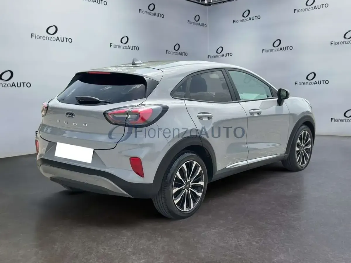Usata Ford Puma Titanium 125 CV (91 kW) 2023 Grigio SUV