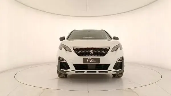 Usata Peugeot 3008 GT-line 131 CV (96 kW) 2018 Bianco SUV