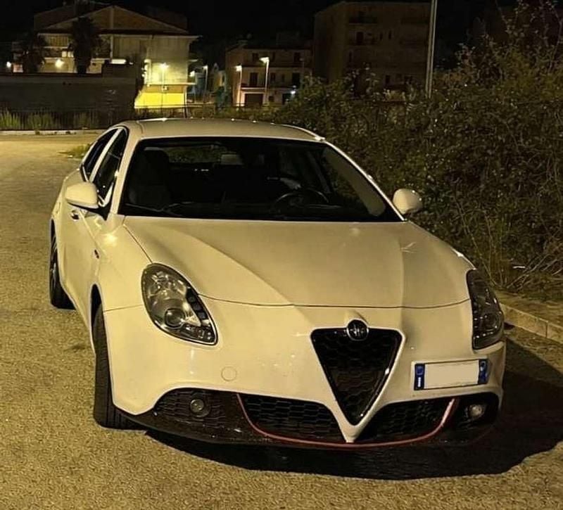 Usata Alfa Romeo Giulietta 140 CV (102 kW) 2011 Utilitaria