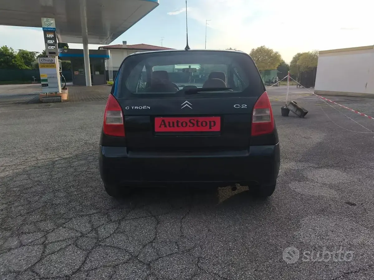 Usata Citroën C2 60 CV (44 kW) 2004 Nero Utilitaria