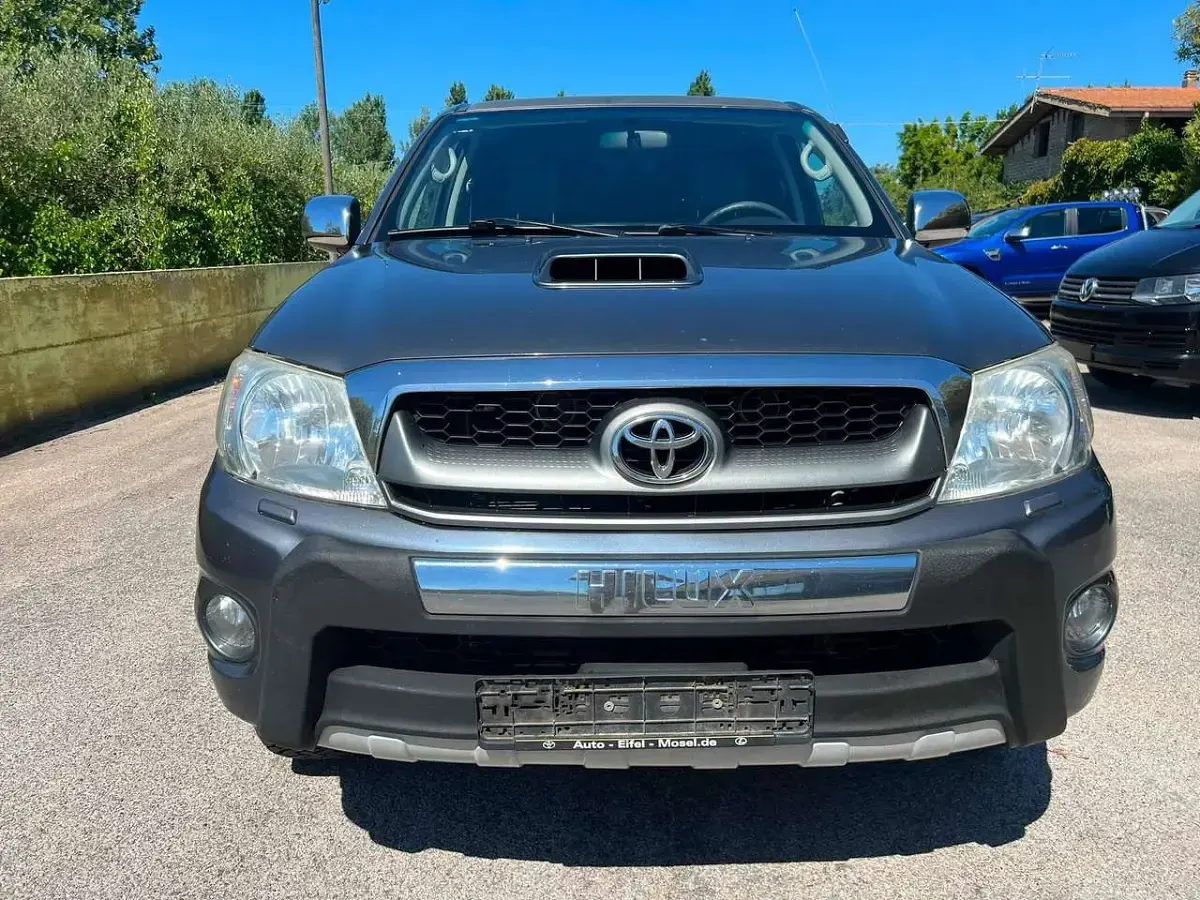 Usata Toyota HiLux 171 CV (125 kW) 2012 Canna di fucile Pick-up