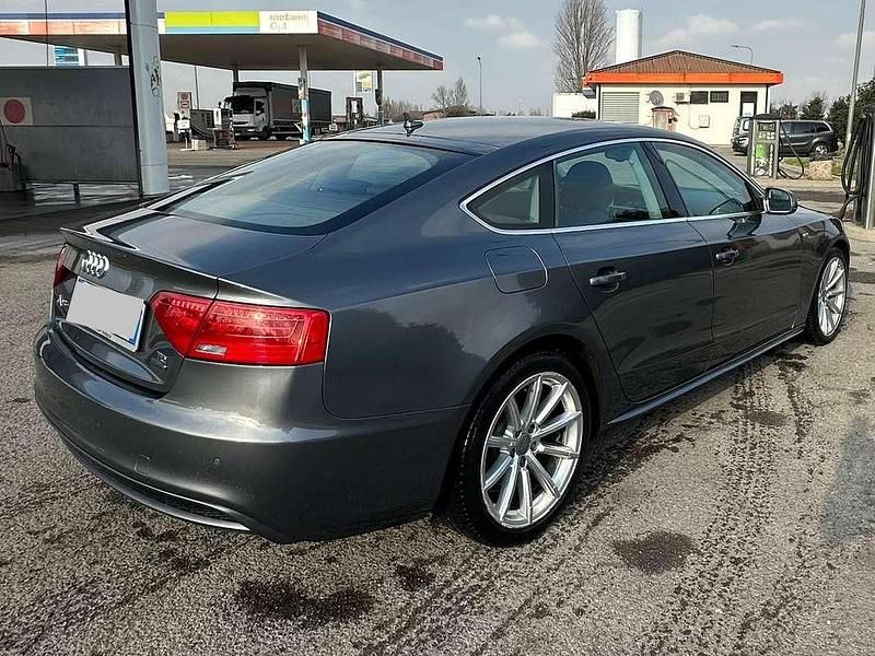 Usata Audi A5 Sportback S-Line 190 CV (139 kW) 2015 Grigio Utilitaria