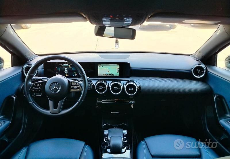 Usata Mercedes A180 122 CV (89 kW) 2019 Berlina