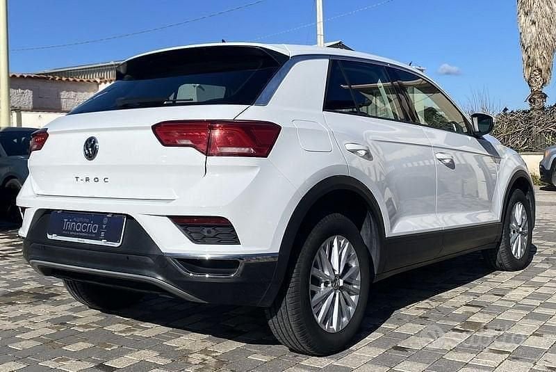 Usata VW T-Roc Business 116 CV (85 kW) 2020 Bianco SUV
