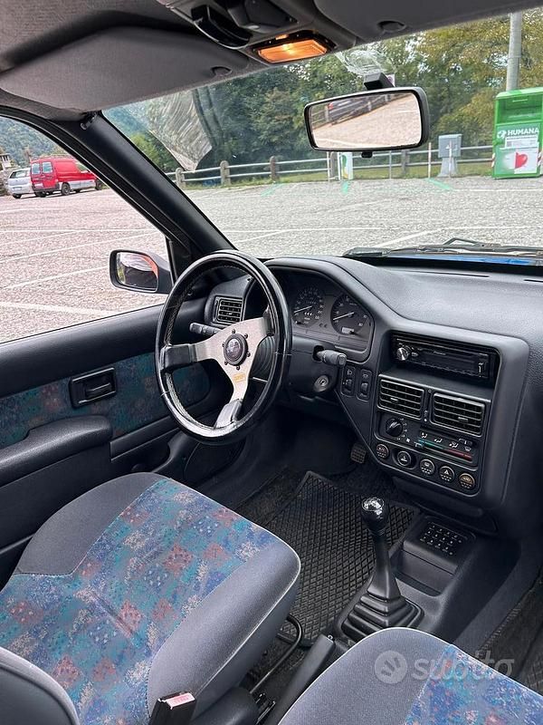 Usata Peugeot 106 1996 Utilitaria