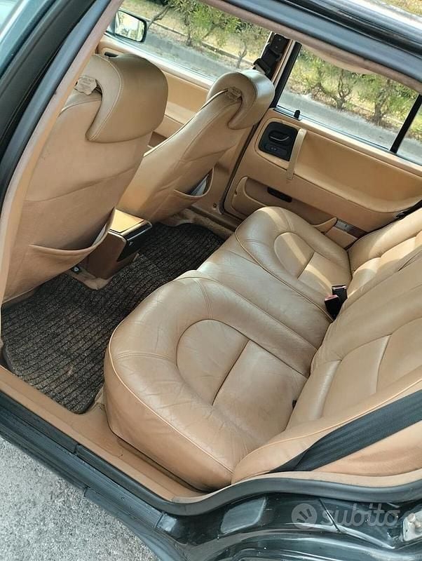 Usata Saab 9000 175 CV (128 kW) 1987 Nero Berlina