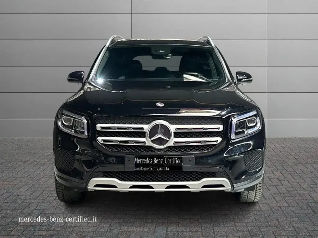 Usata Mercedes GLB200 Business 150 CV (110 kW) 2023 Nero notte SUV