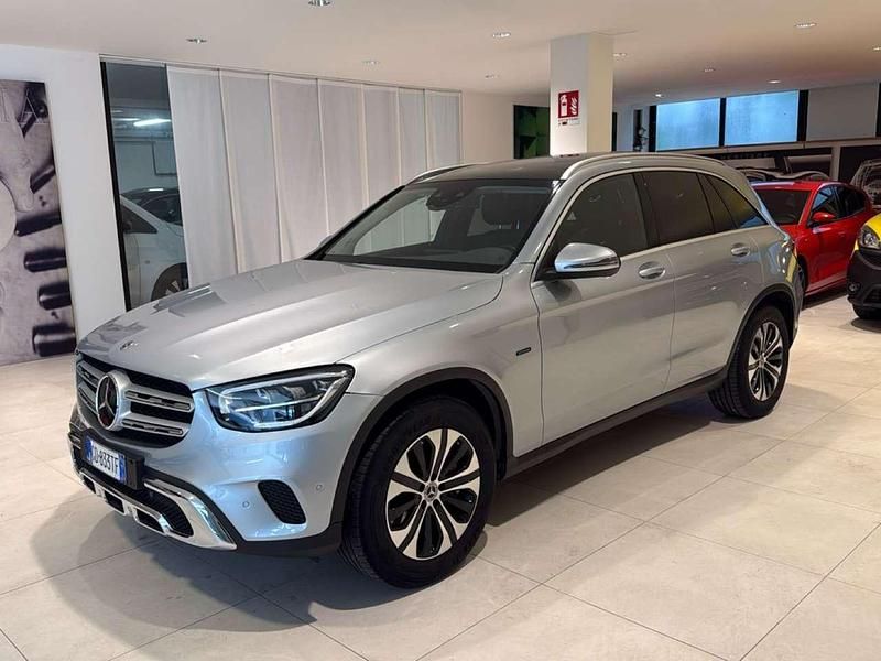 Usata Mercedes E300 321 CV (236 kW) 2020 Argento SUV