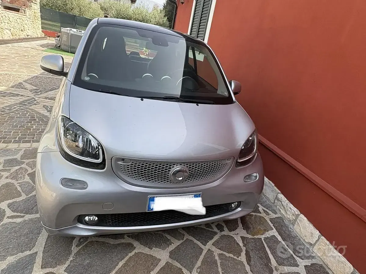Usata Smart ForTwo Coupé 71 CV (52 kW) 2015 Grigio Coupé