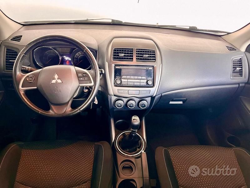 Usata Mitsubishi ASX Intense 116 CV (85 kW) 2013 Bianco SUV