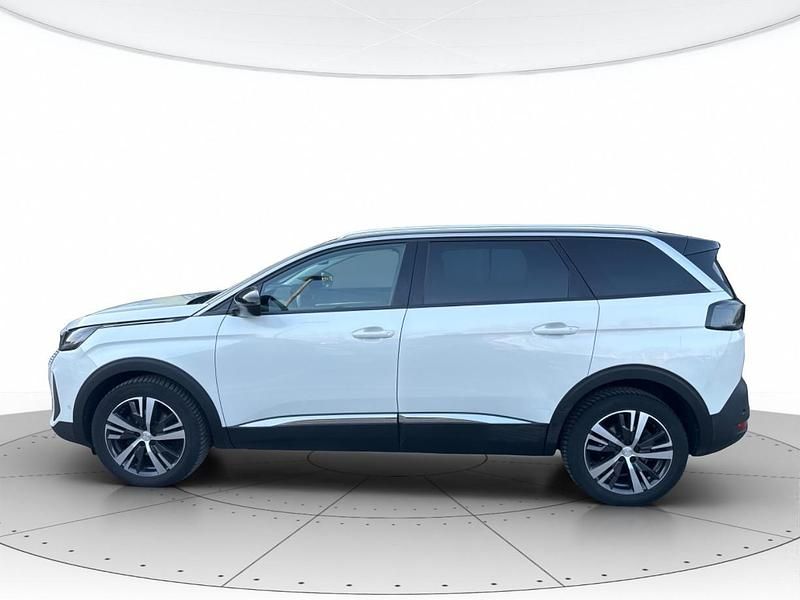 Usata Peugeot 5008 Allure 131 CV (96 kW) 2022 Bianco SUV