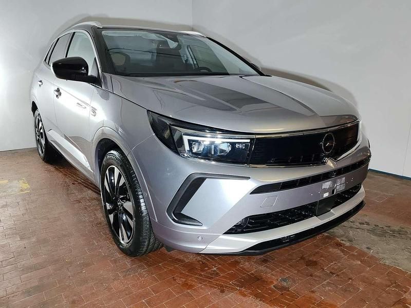 Usata Opel Grandland X Ultimate 131 CV (96 kW) 2022 Grigio SUV