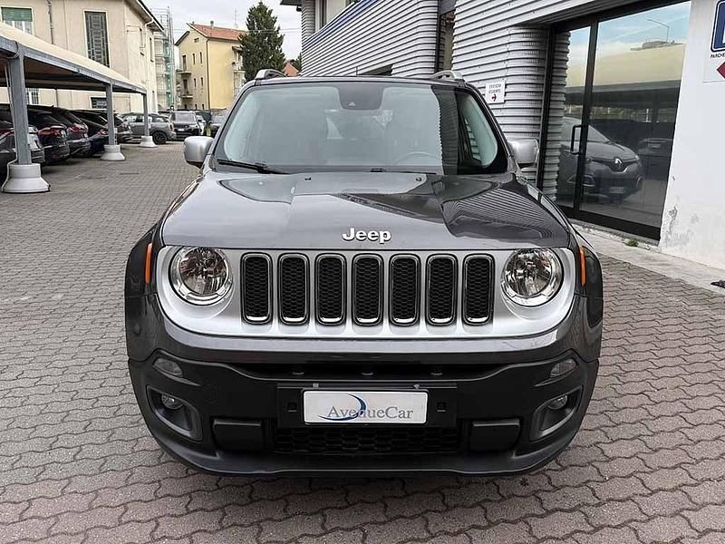 Usata Jeep Renegade Limited 140 CV (102 kW) 2016 Grigio / metallizzato SUV