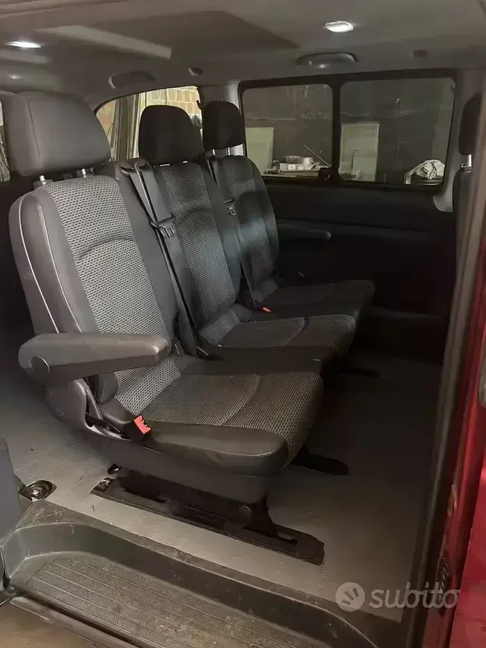 Usata Mercedes Vito 165 CV (121 kW) 2011 Rosso Furgone