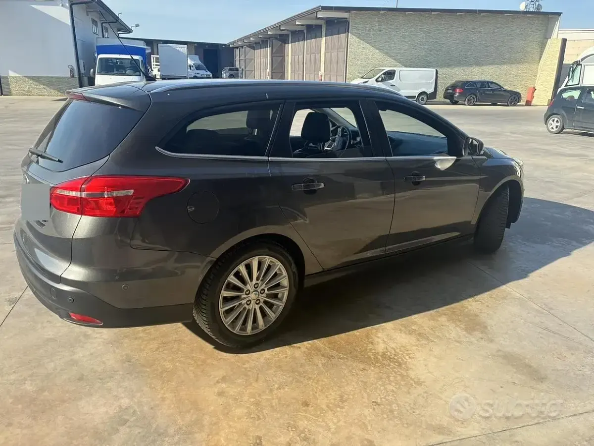 Usata Ford Focus Titanium X 120 CV (88 kW) 2015 Station wagon