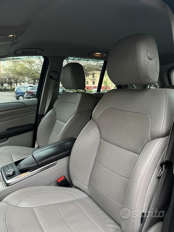 Usata Mercedes ML250 204 CV (150 kW) 2013 Blu SUV