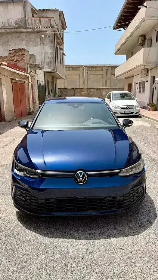 Usata VW Golf VIII GTD 200 CV (147 kW) 2025 Bluazzurro Berlina