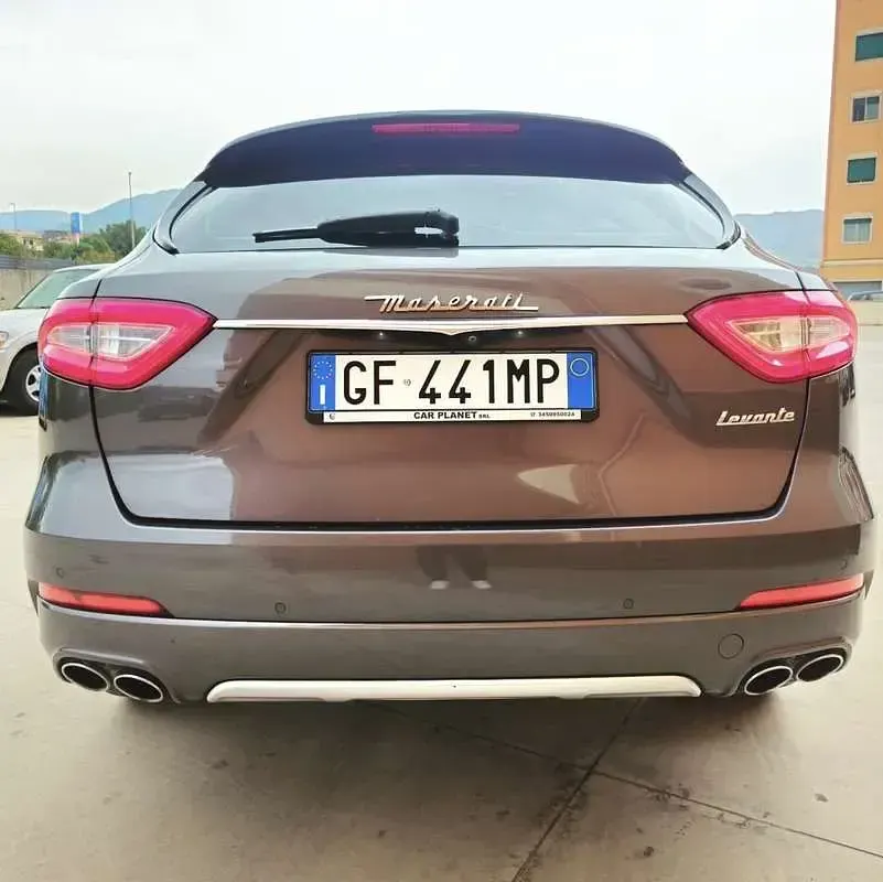 Usata Maserati Levante 250 CV (183 kW) 2016 SUV