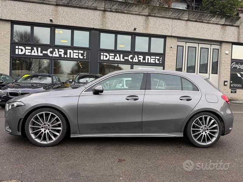 Usata Mercedes A250 Premium 224 CV (164 kW) 2019 Grigio Berlina