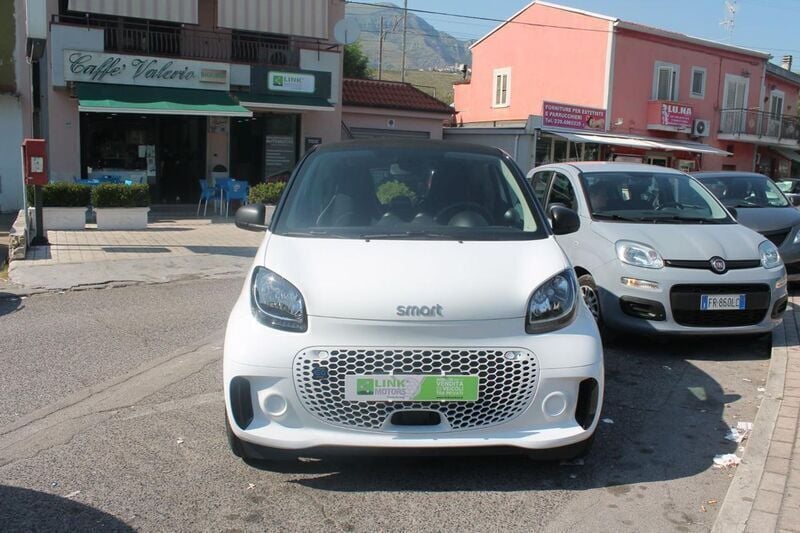 Usata Smart ForTwo Coupé Passion 60 kW (82 CV) 2022 Bianco Utilitaria