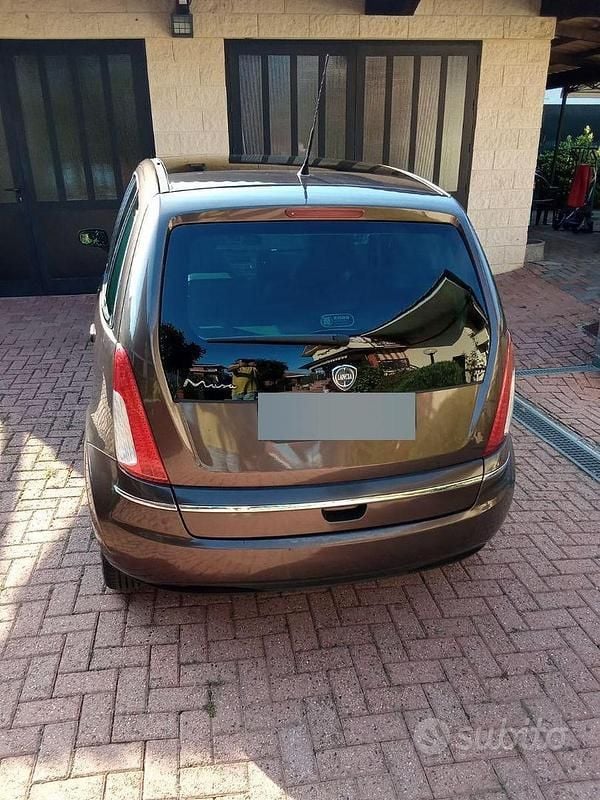 Usata Lancia Musa 2007 Marrone Monovolume