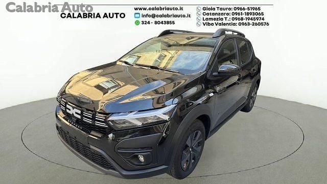 Nero Nuova 2025 Dacia Sandero Expression Due volumi | 16.500 € (Buon prezzo) - Immagine 1/4
