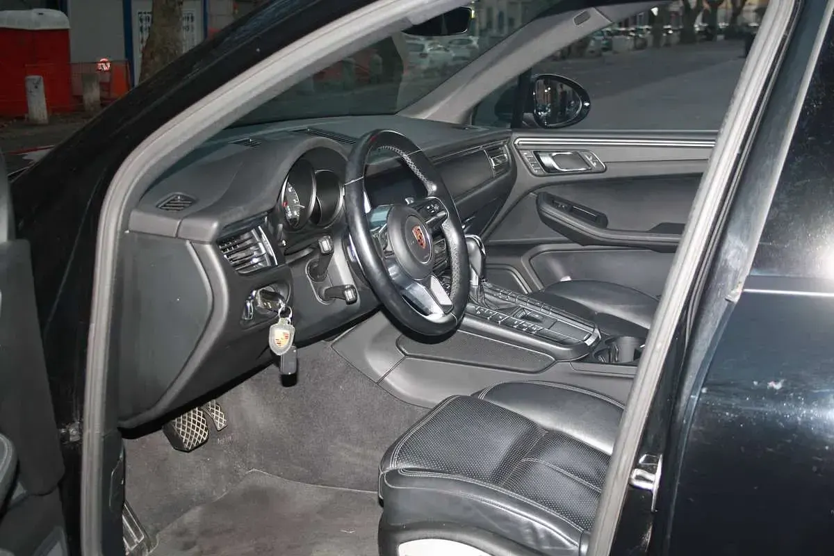 Usata Porsche Macan 245 CV (180 kW) 2019 Nero SUV