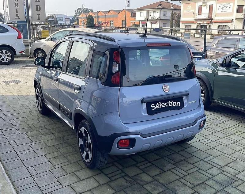 Usata Fiat Panda Cross Cross 69 CV (50 kW) 2023 Other Utilitaria