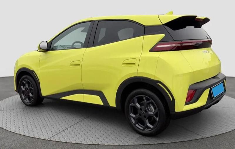 Nuova BYD Dolphin Surf Boost 64 kW (88 CV) 2026 Polar night black Utilitaria