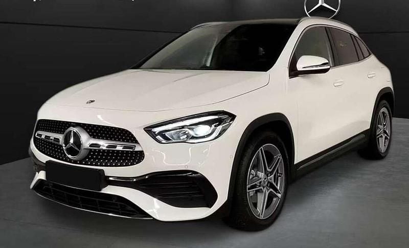 Bianco Usata 2022 Mercedes GLA200 Premium SUV | 34.490 € (Buon prezzo) - Immagine 1/4