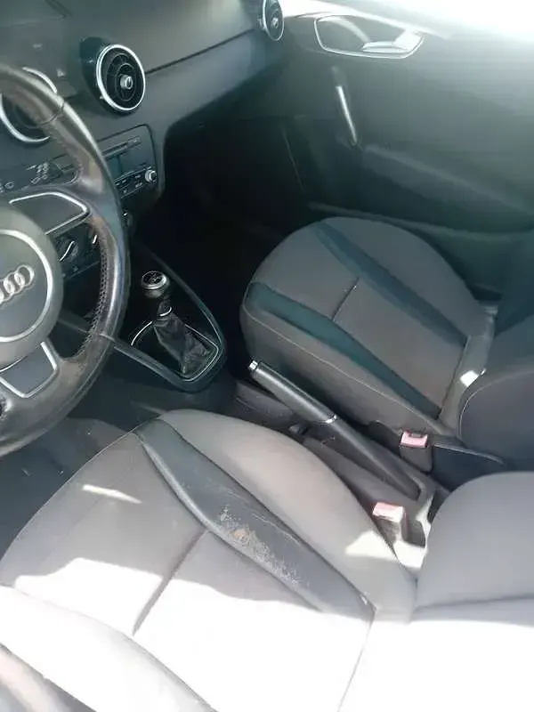 Usata Audi A1 Attraction 105 CV (77 kW) 2013 Utilitaria