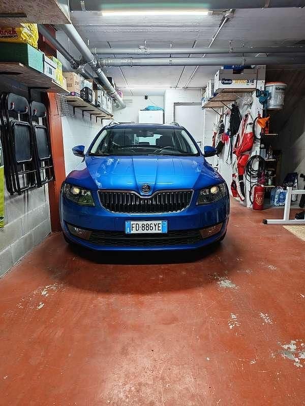 Usata Skoda Octavia G-TEC Executive 110 CV (80 kW) 2016 Station wagon
