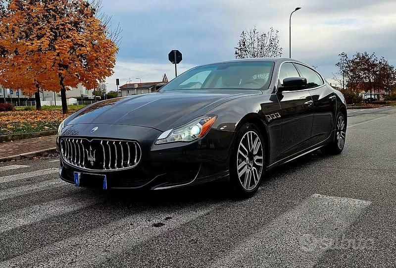 Usata Maserati Quattroporte 275 CV (202 kW) 2015 Grigio Berlina