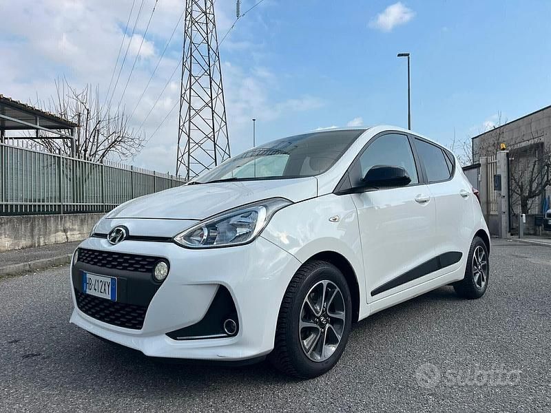 Usata Hyundai i10 67 CV (49 kW) 2019 Bianco Utilitaria