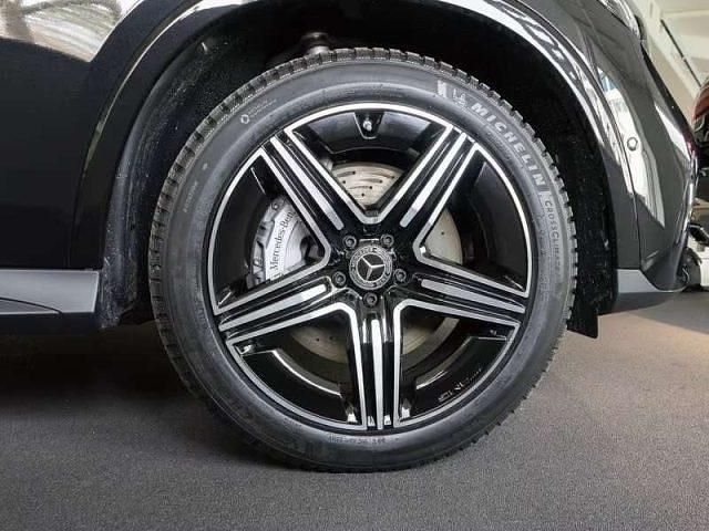 Usata Mercedes GLC200 Premium 204 CV (150 kW) 2025 Nero metallizzato SUV