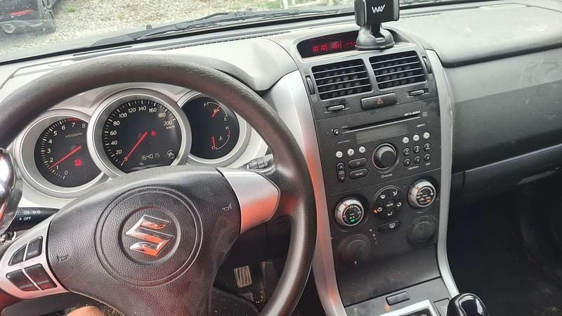 Usata Suzuki Vitara 97 CV (71 kW) 2007 Nero SUV