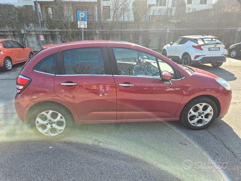 Usata Citroën C3 Exclusive 75 CV (55 kW) 2017 Rosso Utilitaria