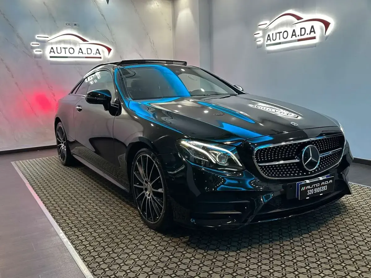 Usata Mercedes E220 Premium Plus 194 CV (142 kW) 2020 Nero Coupé