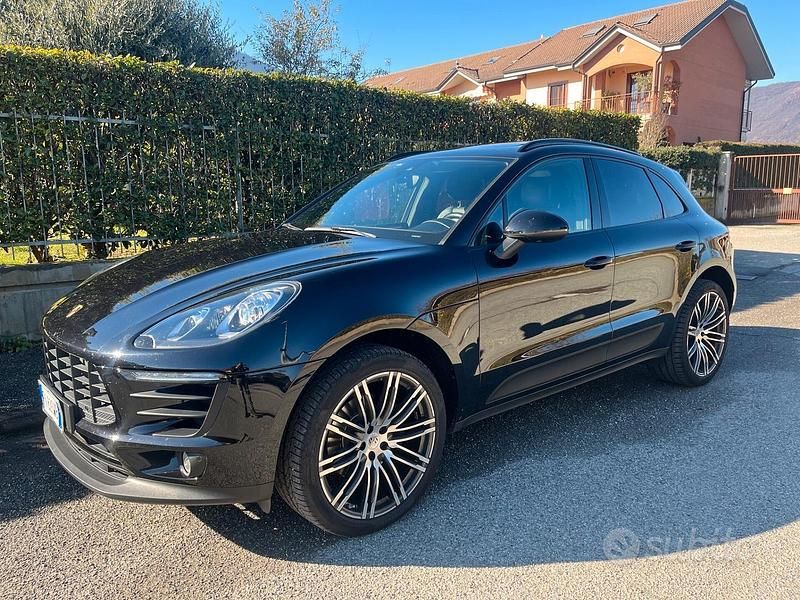 Nero Usata 2018 Porsche Macan SUV | 40.000 € - Immagine 1/4