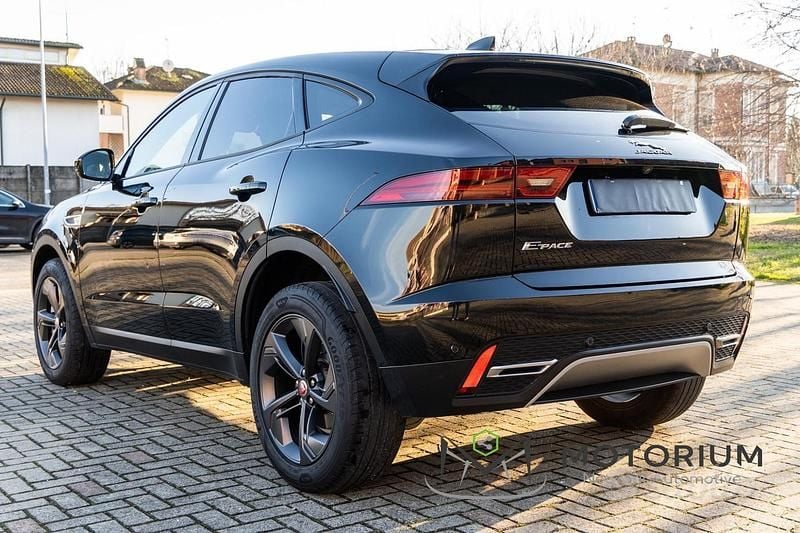 Usata Jaguar E-Pace R-Dynamic 163 CV (119 kW) 2021 Nero SUV