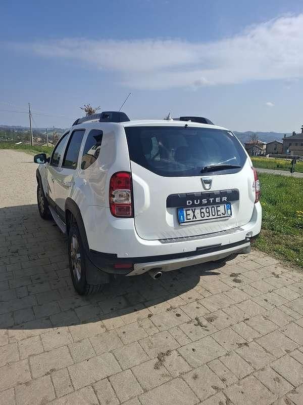 Usata Dacia Duster Lauréate 109 CV (80 kW) 2015 SUV