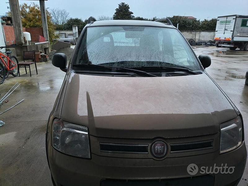 Usata Fiat Panda 4x4 2008 Grigio Utilitaria
